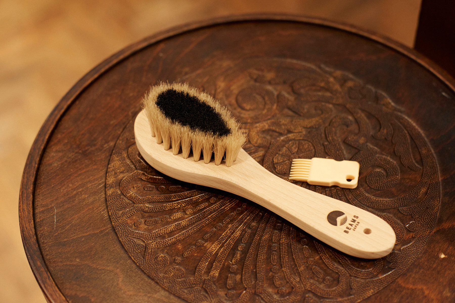 洋服ブラシ|BEAMS HOLIDAY GIFT GUIDE