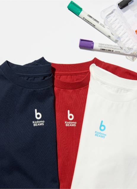 〈こども ビームス〉のロゴTシャツ