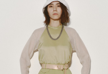 Ray BEAMS Spring & Summer 2021 Season Styling vol.2 Cozy & Chic, Conjunction And The New Age Strollers RB_April_Look No.2 Aki Furuie
			VillD Director&Designer 163(cm)