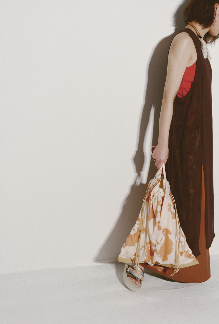 Ray BEAMS Spring & Summer 2021 Season Styling vol.2 Cozy & Chic, Conjunction And The New Age Strollers RB_April_Look No.8 Aki Furuie
			VillD Director&Designer 163(cm)