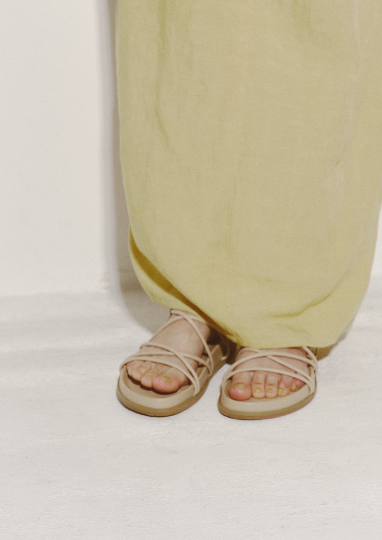 Ray BEAMS Spring & Summer 2021 Season Styling vol.2 Cozy & Chic, Conjunction And The New Age Strollers RB_April_Look No.7 Sora Kawauchi
			BEAMS Roppongi Hills Shop Staff 164(cm)