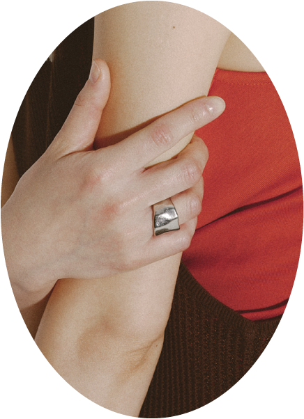 Ray BEAMS Spring & Summer 2021 Season Styling vol.2 Cozy & Chic, Conjunction And The New Age Strollers RB_April_Look No.8 Aki Furuie
			VillD Director&Designer 163(cm)