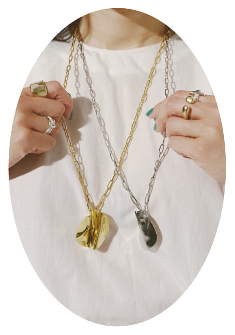 Ray BEAMS Spring & Summer 2021 Season Styling vol.3 Cozy & Chic, Conjunction And The New Age Strollers RB_May_Look No.5 Fukumi Tate
			BEAMS Shinmarunouchi Shop Staff 168(cm)