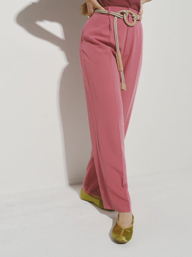 Ray BEAMS Spring & Summer 2021 Season Styling vol.3 Cozy & Chic, Conjunction And The New Age Strollers RB_May_Look No.4 Sakiko Fujii
Ray BEAMS PR 165(cm)