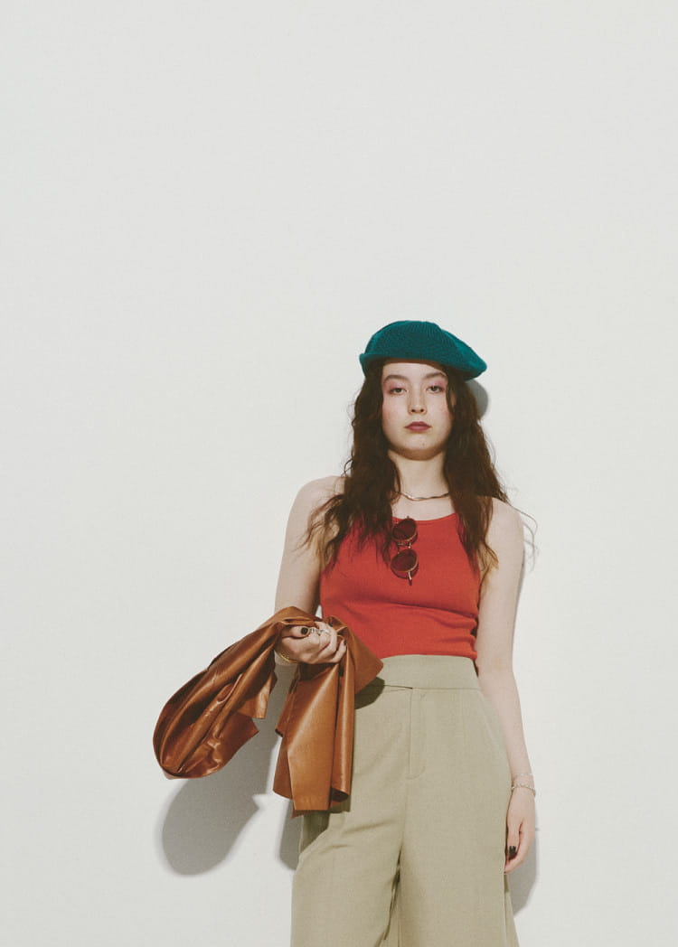 Ray BEAMS Spring & Summer 2021 Season Styling vol.3 Cozy & Chic, Conjunction And The New Age Strollers RB_May_Look No.6 Miiya Kudo
Model 171(cm)