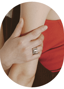 Ray BEAMS Spring & Summer 2021 Season Styling vol.2 Cozy & Chic, Conjunction And The New Age Strollers RB_March_Look No.8 Aki Furuie
VillD Director&Designer 163(cm)