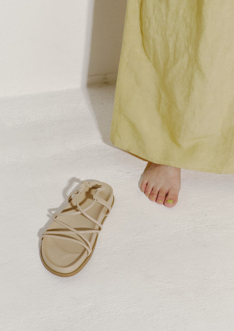 Ray BEAMS Spring & Summer 2021 Season Styling vol.2 Cozy & Chic, Conjunction And The New Age Strollers RB_March_Look No.7 Sora Kawauchi
BEAMS Roppongi Hills Shop Staff 164(cm)