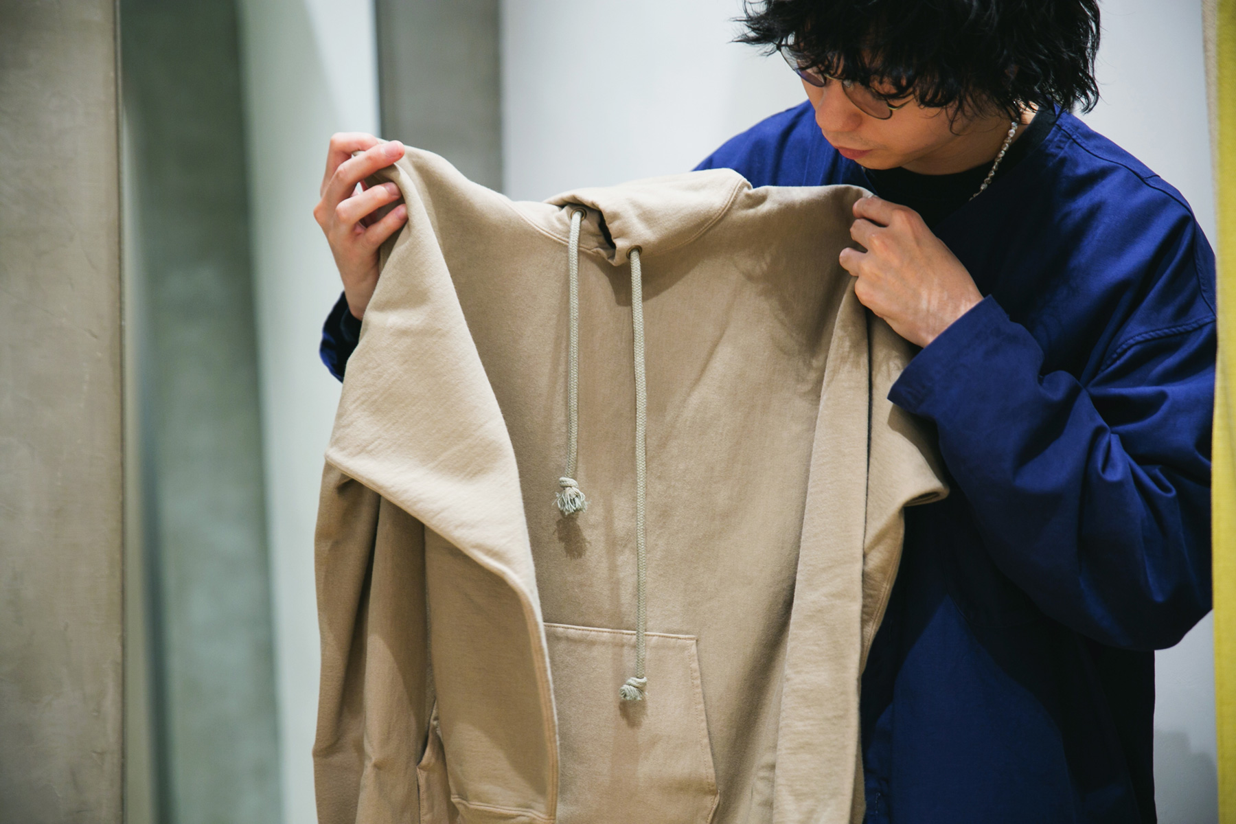 スウェットパーカ｜BEAMS HOLIDAY GIFT GUIDE