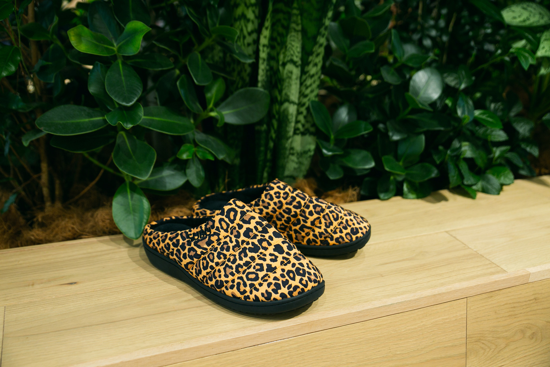 サンダル｜BEAMS HOLIDAY GIFT GUIDE