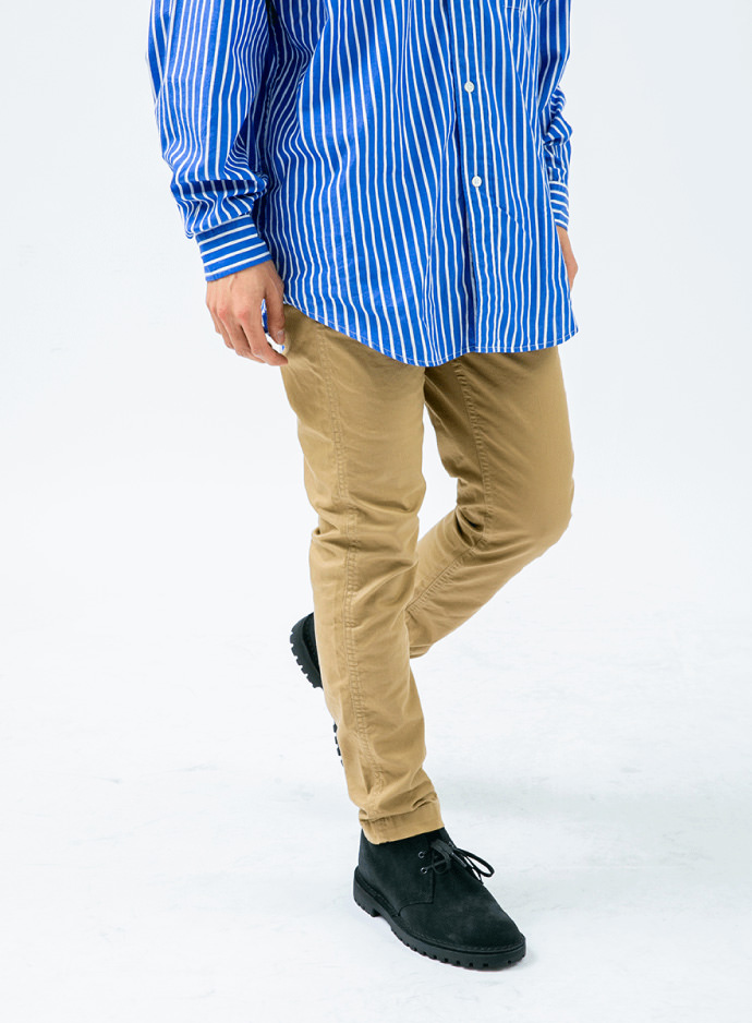 ストレッチテーパードのチノパンツ | BEAMSの百名品 | BEAMS BEST 100