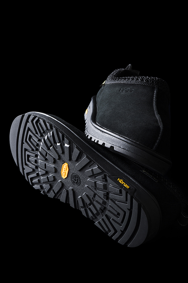 アグ〉のスリッポン | BEAMSの百名品 | BEAMS BEST 100