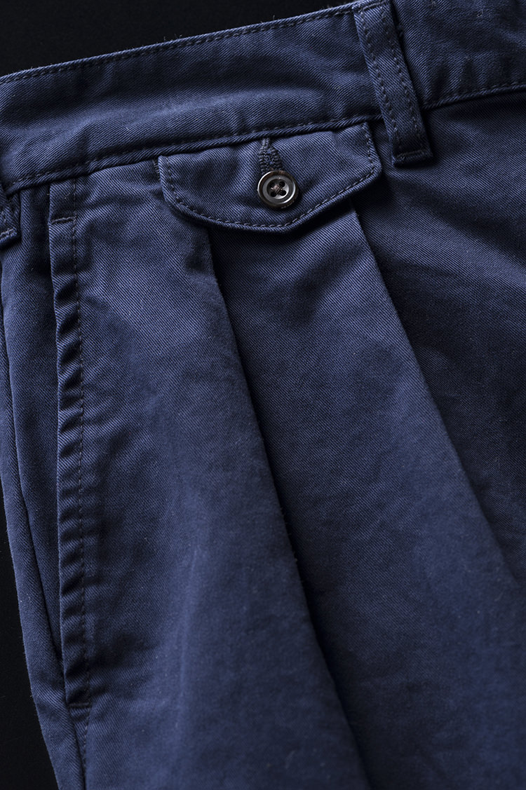 2プリーツのチノパンツ | BEAMSの百名品 | BEAMS BEST 100