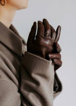 〈ジリオ フィオレンティーノ〉のグローブ