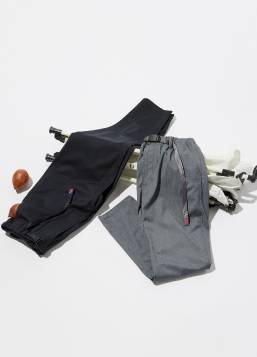 〈Gramicci × BEAMS BOY〉のギャバ テーパードパンツ