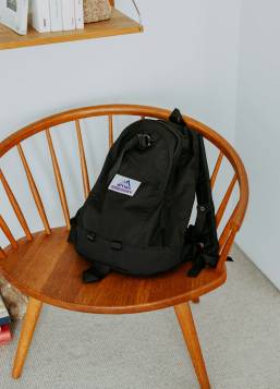 〈GREGORY × BEAMS BOY〉のバックパック
