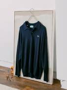 〈ラコステ〉の別注ニットポロシャツ