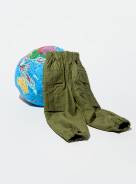 〈FABRIQ REPORT × Kodomo BEAMS〉のカーゴパンツ