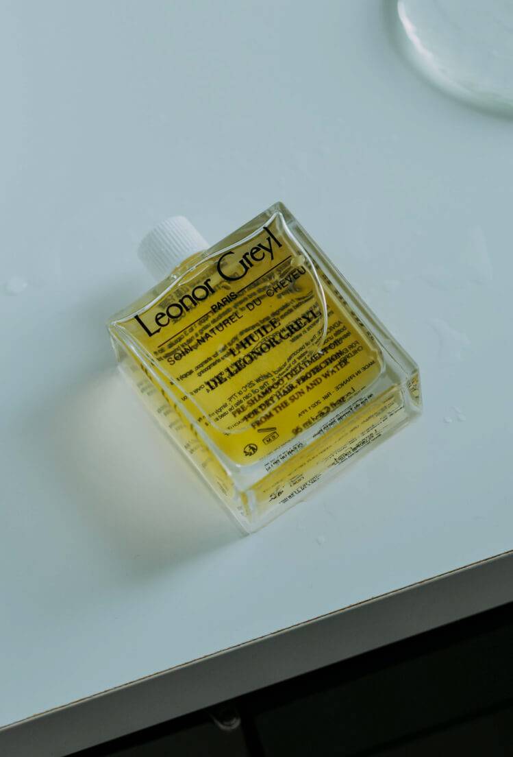 〈レオノール グレユ〉のヘアオイル