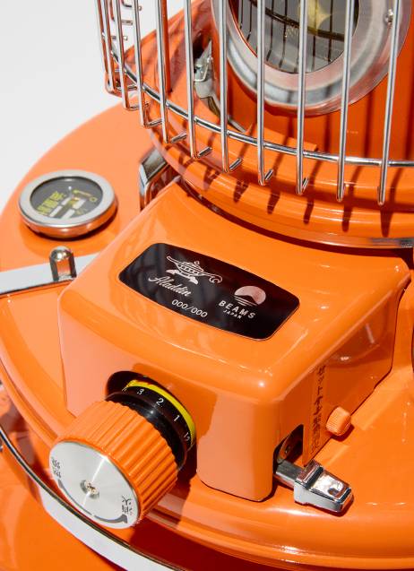 〈アラジン〉の別注ヒーター