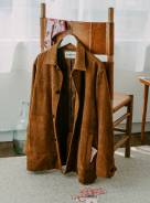 〈レイ ビームス〉のフェイクスエードジャケット