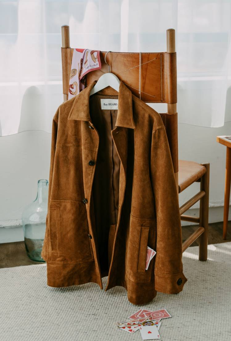 〈レイ ビームス〉のフェイクスエードジャケット