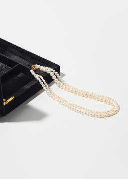 〈ジュール クチュール〉の別注4WAY淡水パールネックレス