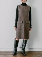 〈AK+1〉のミニ丈ワンピース