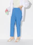 〈AK＋1〉のストレッチパンツ