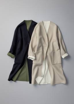 〈デミルクス ビームス〉のロングコート