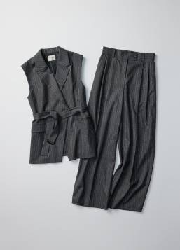 〈エディター東原妙子 × デミルクス ビームス〉のジレ&パンツ
