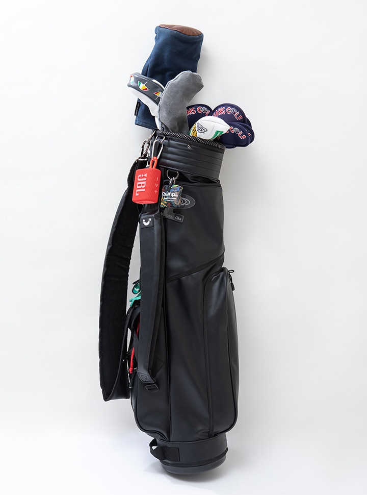 ＜BEAMS GOLF＞のスタッフが惚れ込む ＜JONES Sports＞のゴルフバッグと＜SEAMUS GOLF＞のヘッドカバー