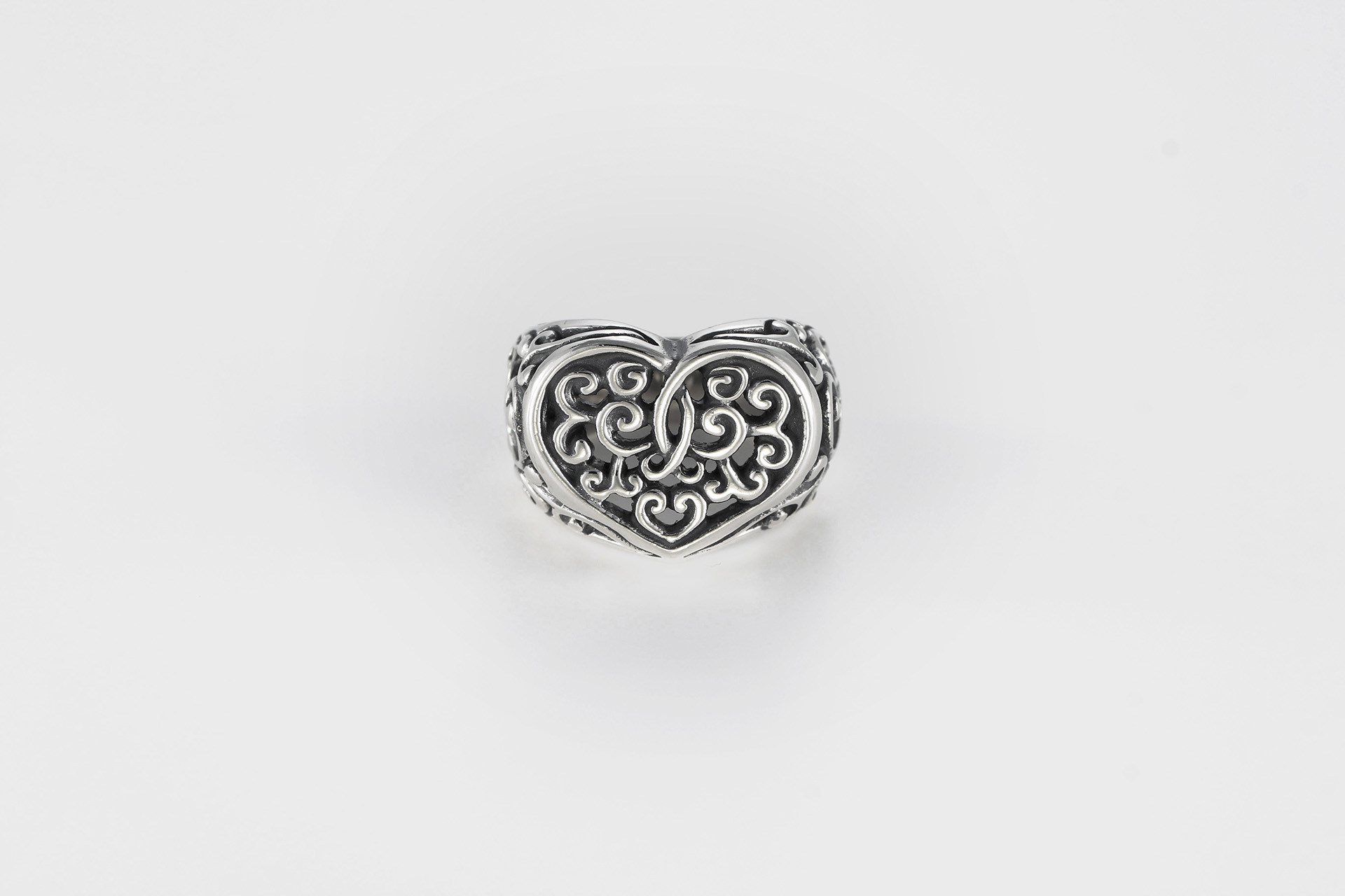 Tribal Heart Ring (Medium) | PRODUCT | ビルウォールレザー×ビームス