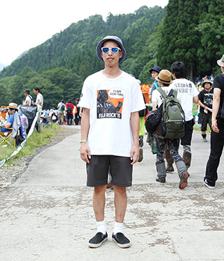 ��� �P��